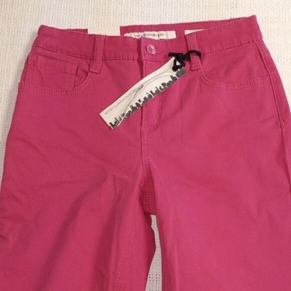 Jones New York Denim - Jones New York Jean Pink Slimming Feature Cuffed Zip Jean Sz 4 Capris w Pockets